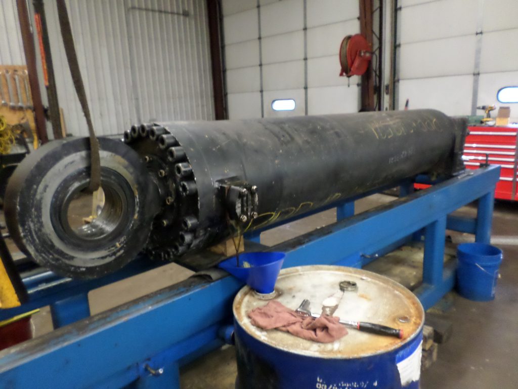 Superior Hydraulics Repair Worldwide Machining & Welding, Inc.